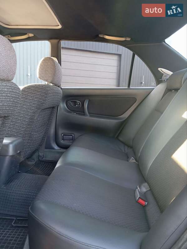 Седан Mitsubishi Galant 1993 в Кривом Роге