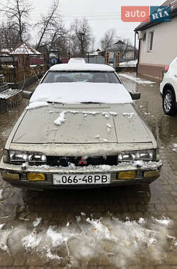 Седан Mitsubishi Galant 1987 в Тростянце