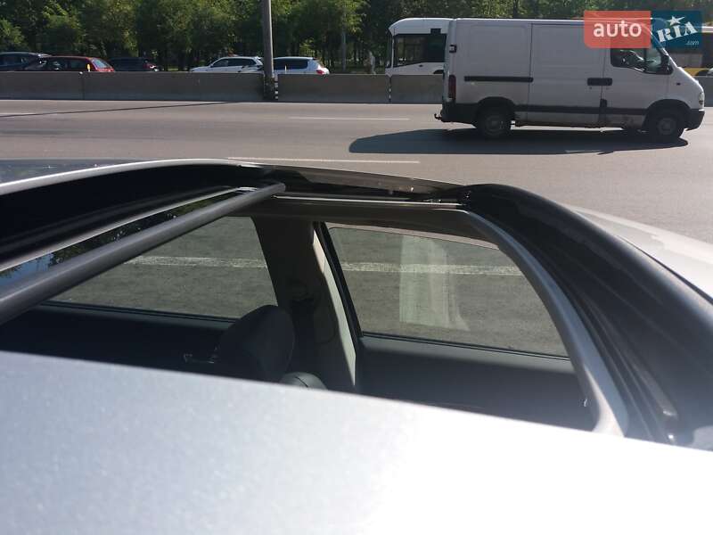 Седан Mitsubishi Galant 2008 в Києві