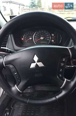 Седан Mitsubishi Galant 2008 в Горішніх Плавнях