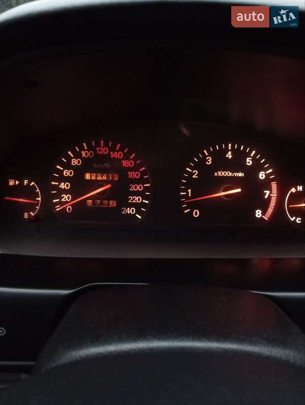 Седан Mitsubishi Galant 1997 в Доброславе