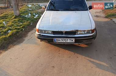 Седан Mitsubishi Galant 1988 в 
