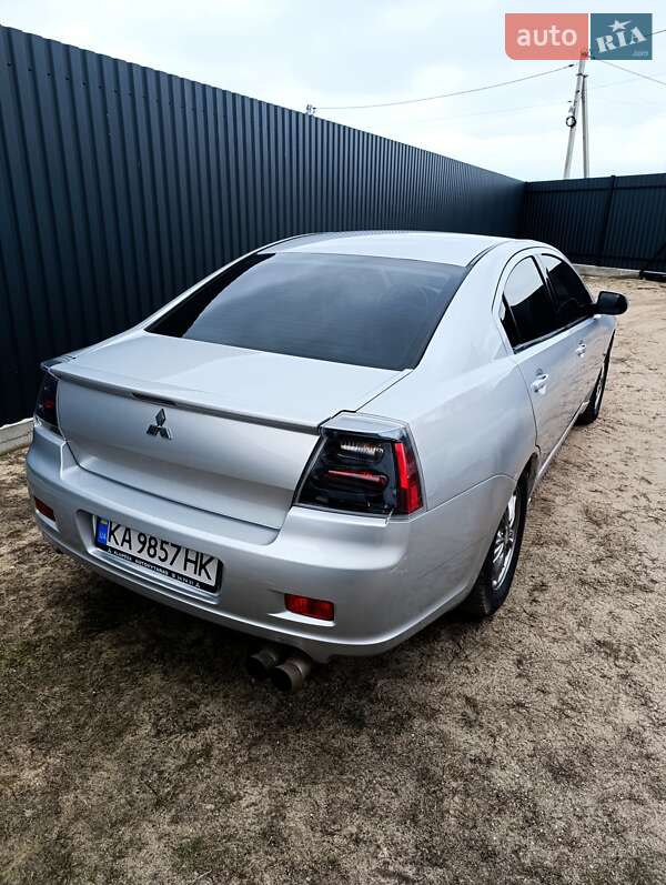 Mitsubishi Galant 2007