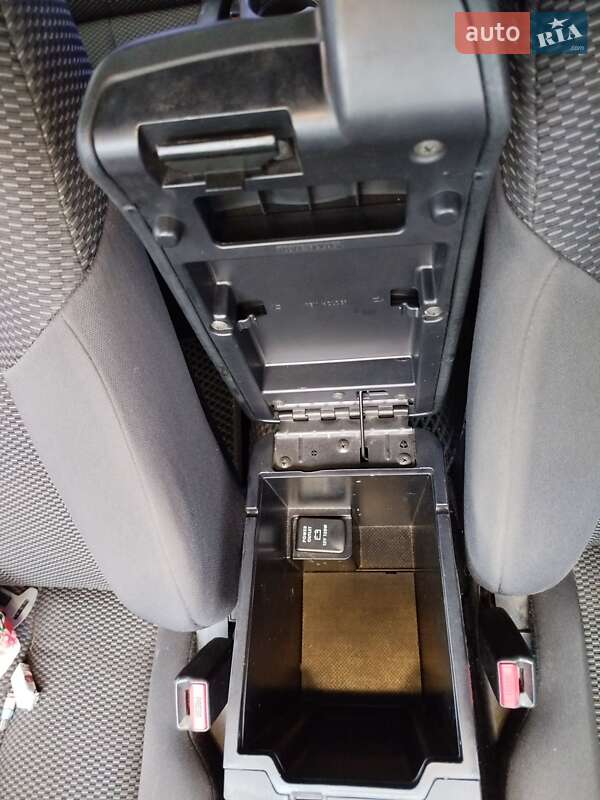 Седан Mitsubishi Galant 2007 в Узине