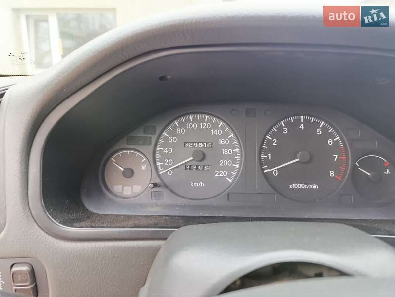 Седан Mitsubishi Galant 1995 в Запоріжжі