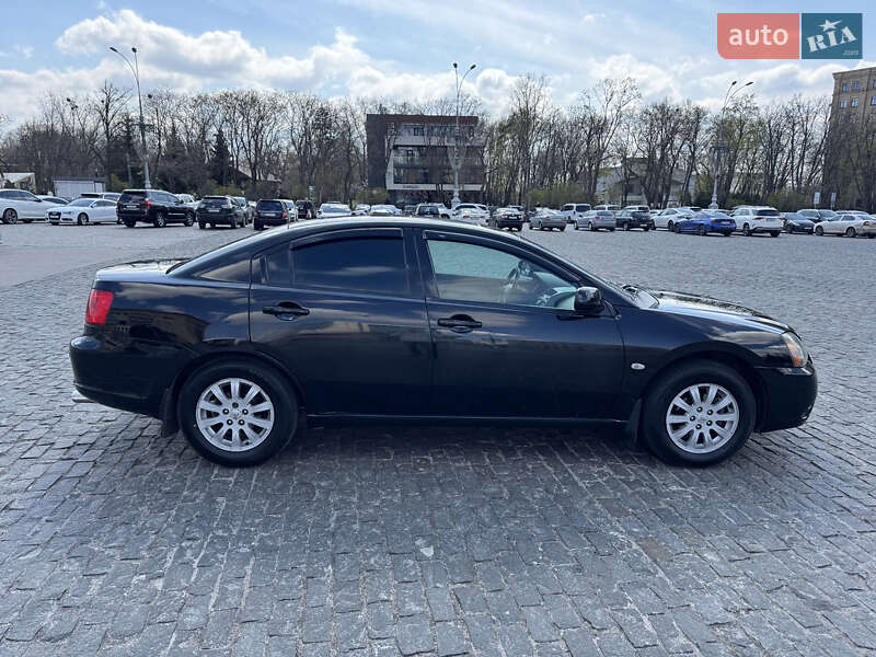 Седан Mitsubishi Galant 2008 в Пересічне