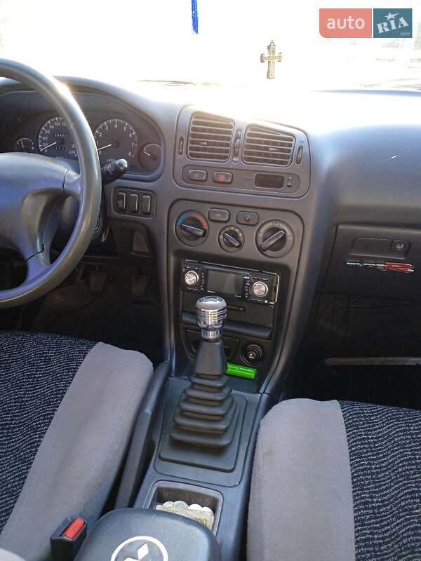 Ліфтбек Mitsubishi Galant 1993 в Іллінцях