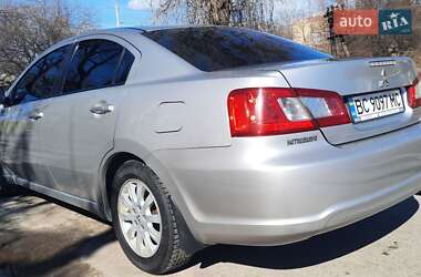 Седан Mitsubishi Galant 2009 в 
