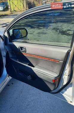 Седан Mitsubishi Galant 2009 в 