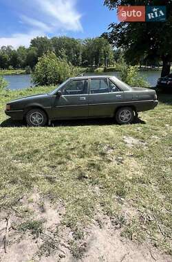 Седан Mitsubishi Galant 1986 в 