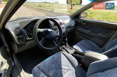 Седан Mitsubishi Galant 1997 в 