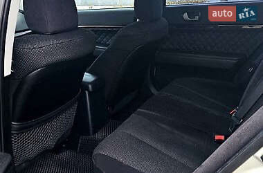 Седан Mitsubishi Galant 2011 в 
