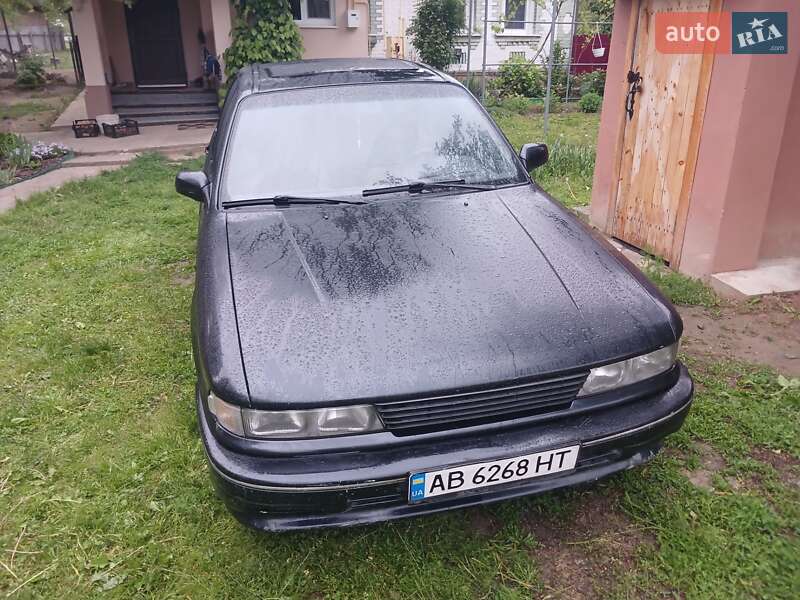 Седан Mitsubishi Galant 1991 в 