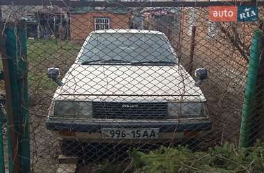 Седан Mitsubishi Galant 1986 в Лубнах