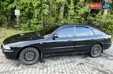 Лифтбек Mitsubishi Galant 1993 в 