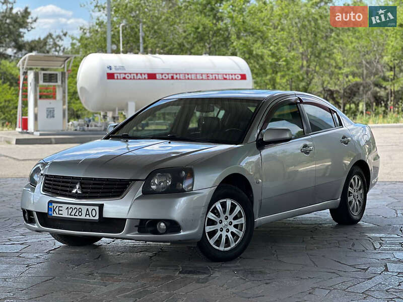 Седан Mitsubishi Galant 2008 в Днепре