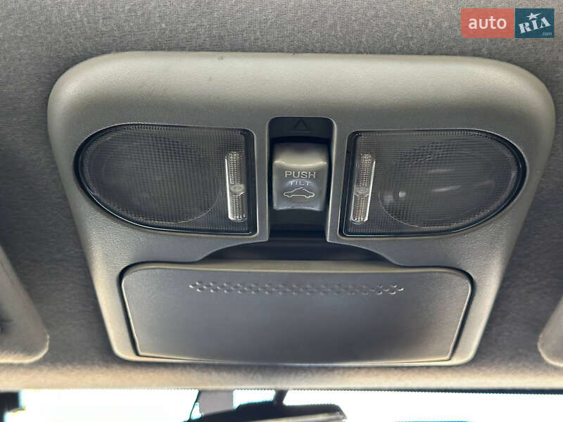 Седан Mitsubishi Galant 2008 в Днепре