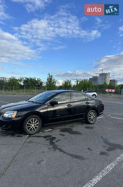 Седан Mitsubishi Galant 2004 в 