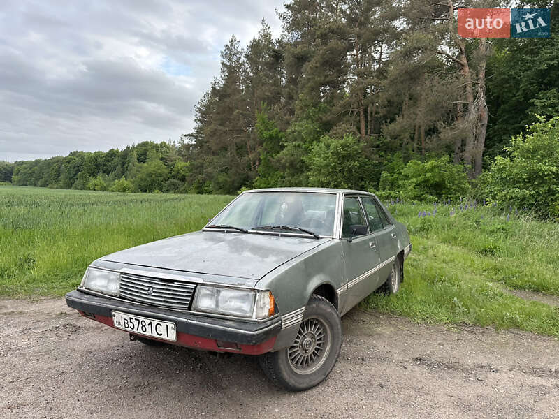 Седан Mitsubishi Galant 1982 в 