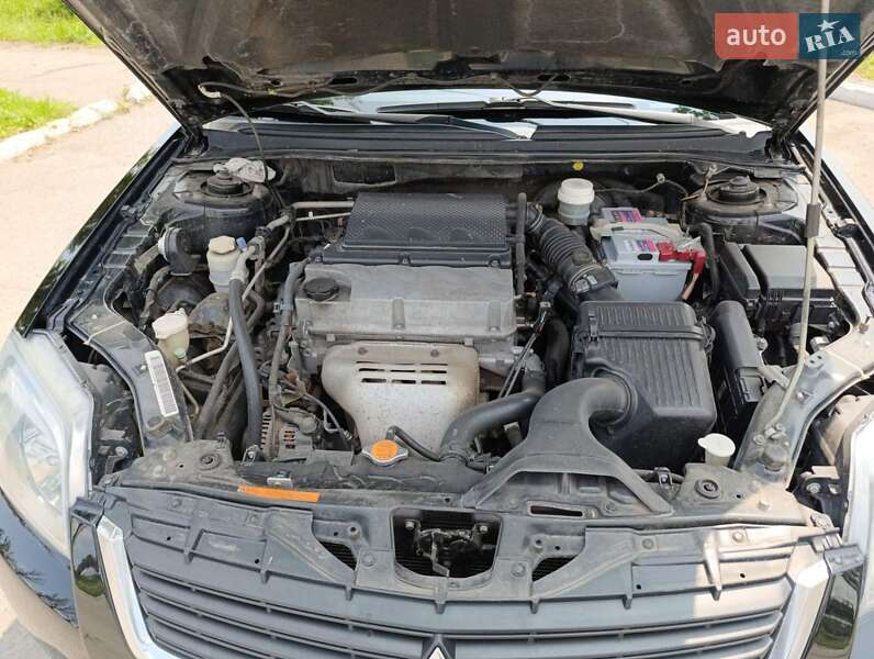 Седан Mitsubishi Galant 2008 в Терновке