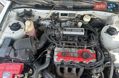 Лифтбек Mitsubishi Galant 1991 в 