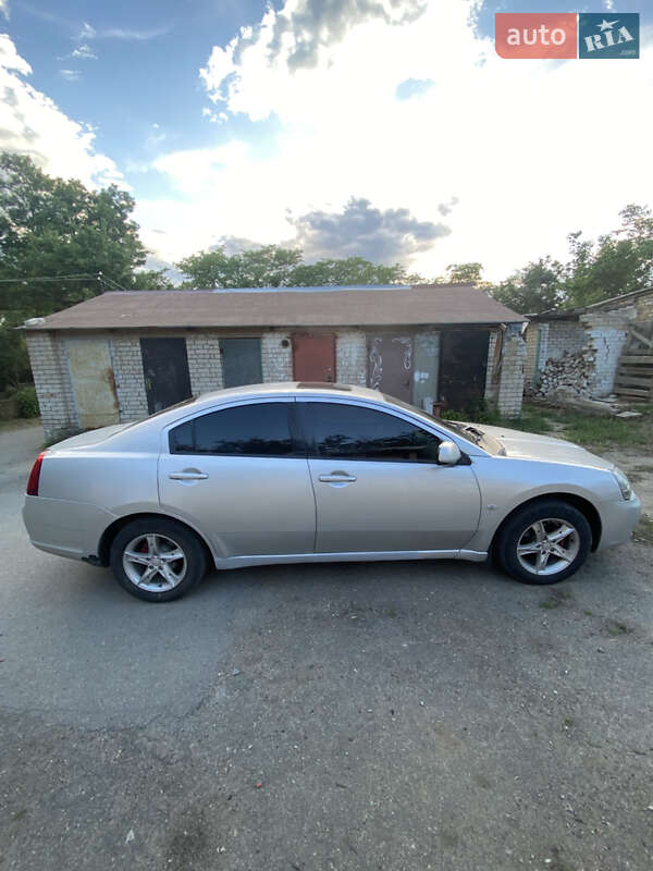 Седан Mitsubishi Galant 2007 в Херсоне