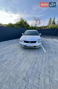 Седан Mitsubishi Galant 2007 в Чернівцях