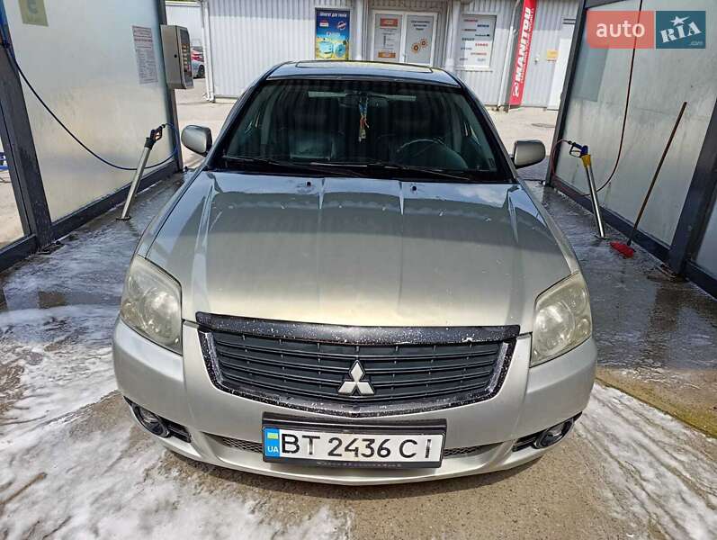 Седан Mitsubishi Galant 2008 в Харькове