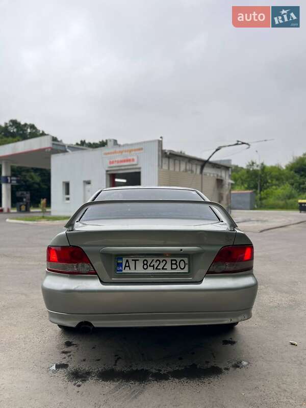 Седан Mitsubishi Galant 1999 в Жидачові