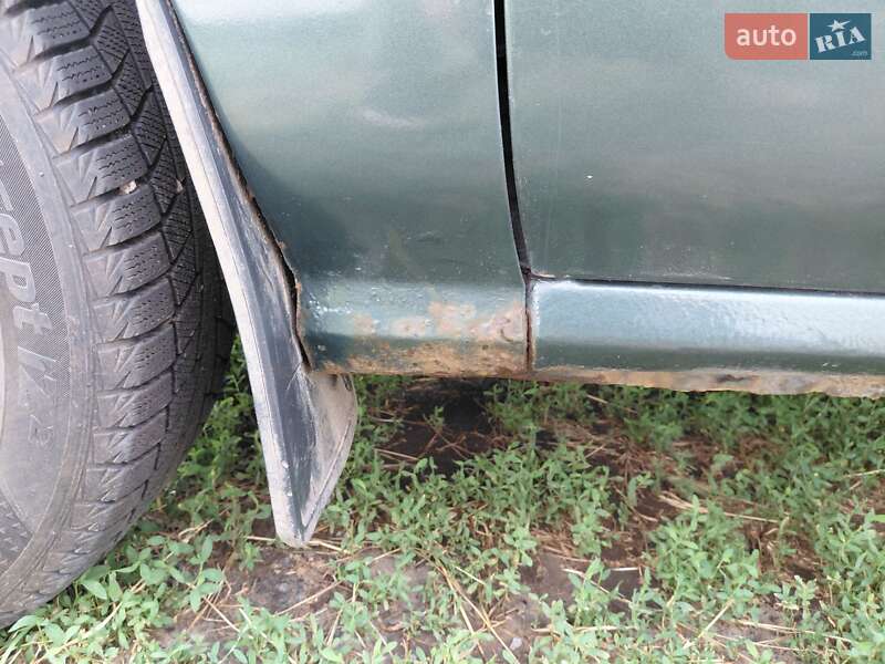 Седан Mitsubishi Galant 1988 в Харькове фото 3 Седан Mitsubishi Galant 1988 в Харькове