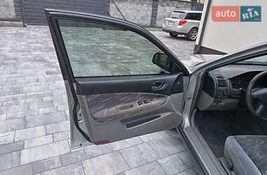Седан Mitsubishi Galant 2001 в 