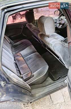 Лифтбек Mitsubishi Galant 1989 в 