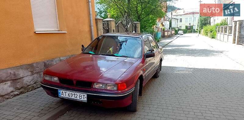 Седан Mitsubishi Galant 1988 в 