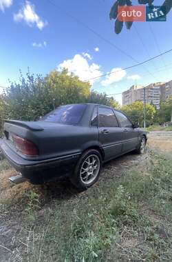 Седан Mitsubishi Galant 1991 в 