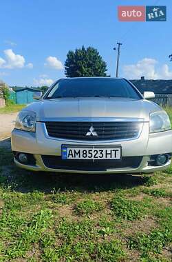Седан Mitsubishi Galant 2009 в Житомирі