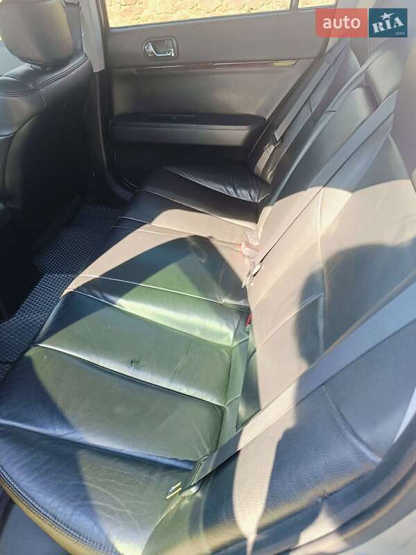 Седан Mitsubishi Galant 2009 в Житомире