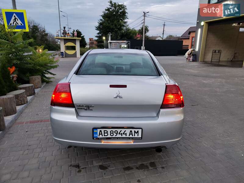 Седан Mitsubishi Galant 2007 в Виннице