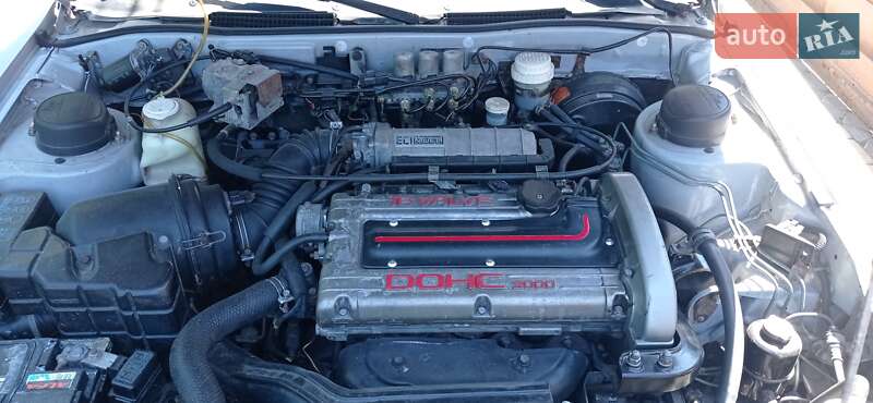 Седан Mitsubishi Galant 1988 в Виннице