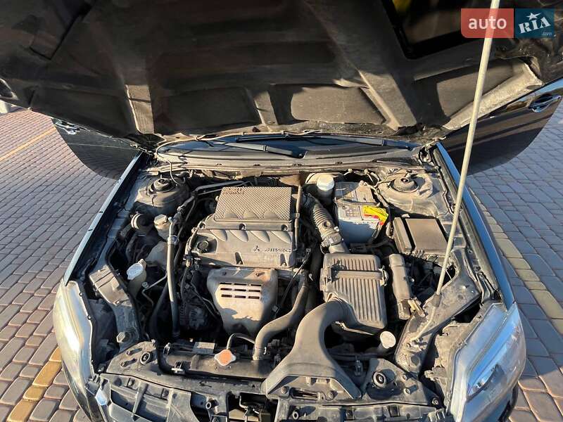 Седан Mitsubishi Galant 2008 в Кривом Роге