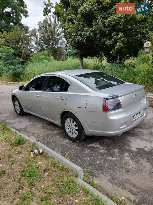 Седан Mitsubishi Galant 2007 в Харькове