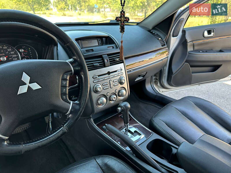 Седан Mitsubishi Galant 2008 в Дніпрі
