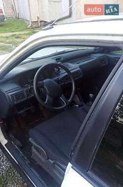 Седан Mitsubishi Galant 1989 в 