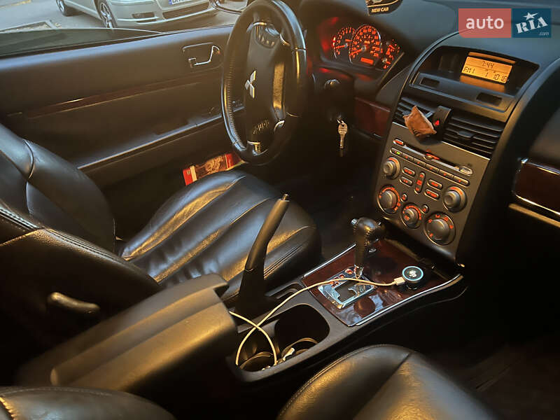 Седан Mitsubishi Galant 2008 в Одессе