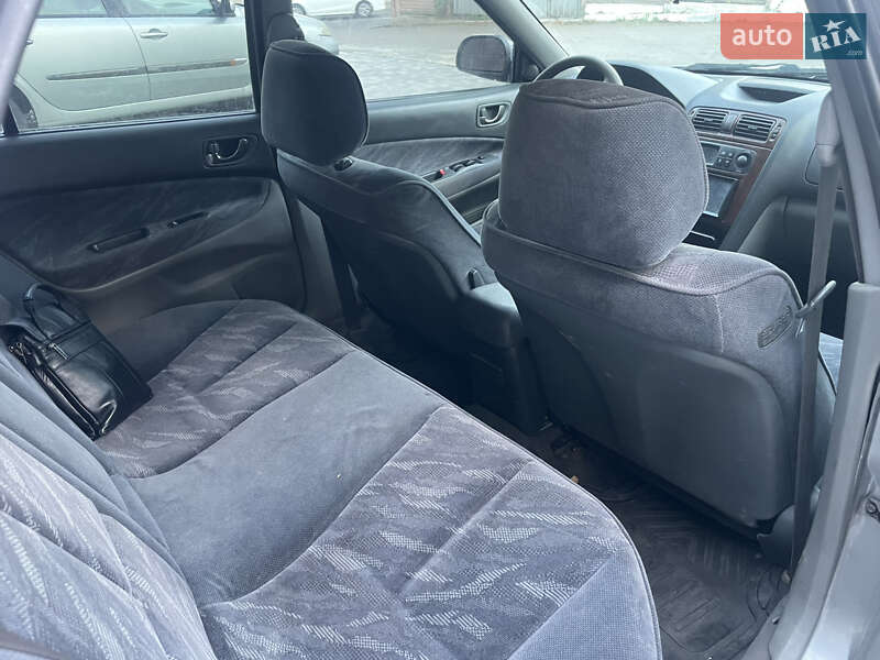Универсал Mitsubishi Galant 1997 в Ровно