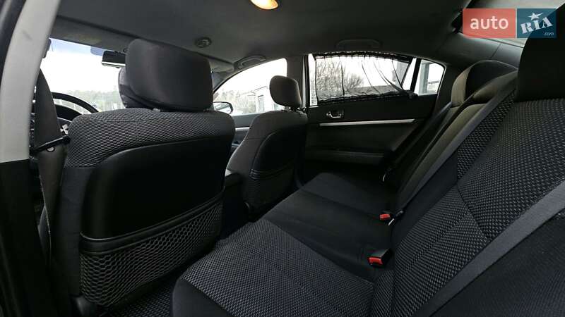 Седан Mitsubishi Galant 2009 в Броварах