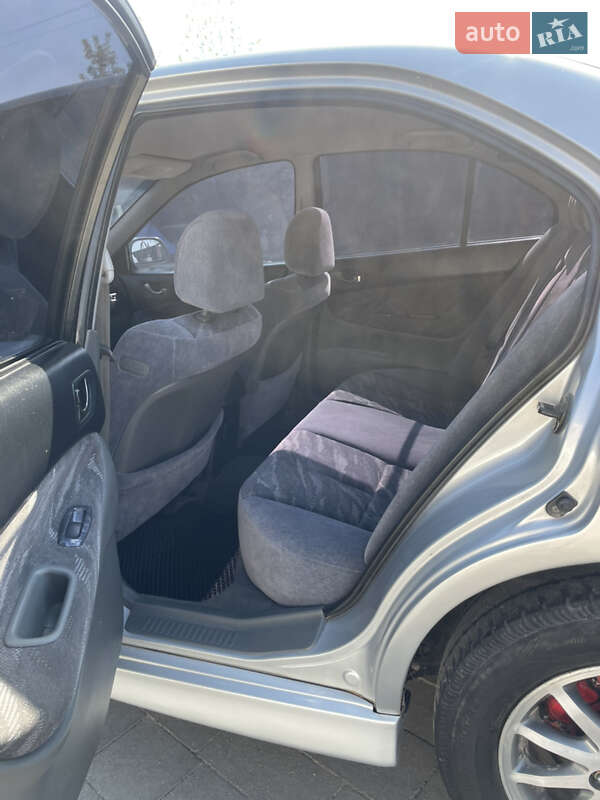 Седан Mitsubishi Galant 1999 в Тернополе