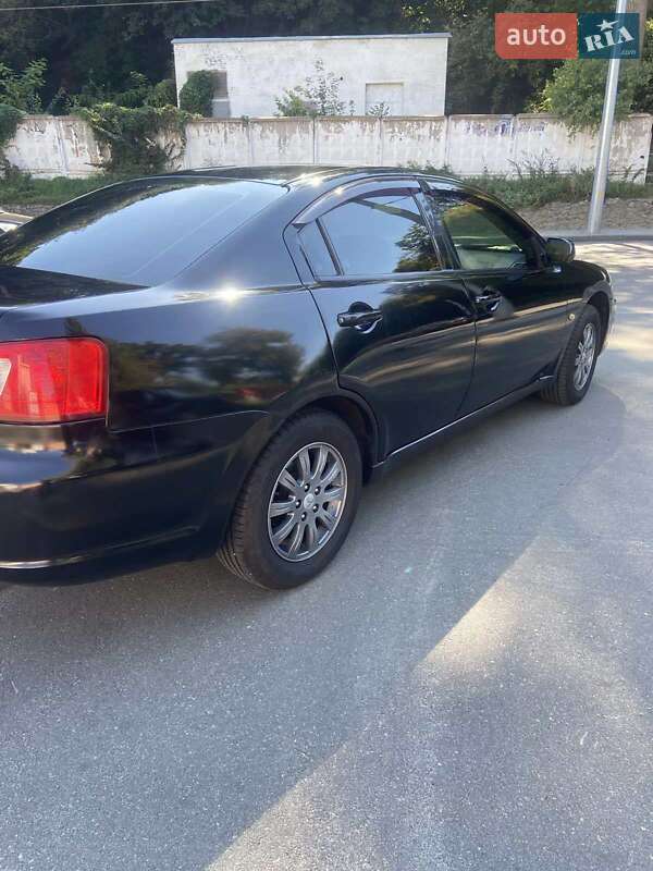 Седан Mitsubishi Galant 2009 в Киеве