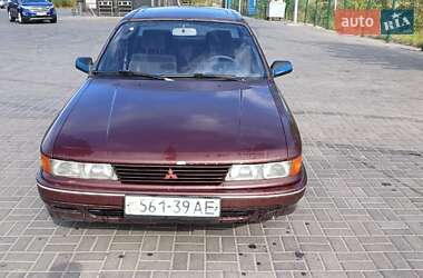 Седан Mitsubishi Galant 1988 в Дніпрі