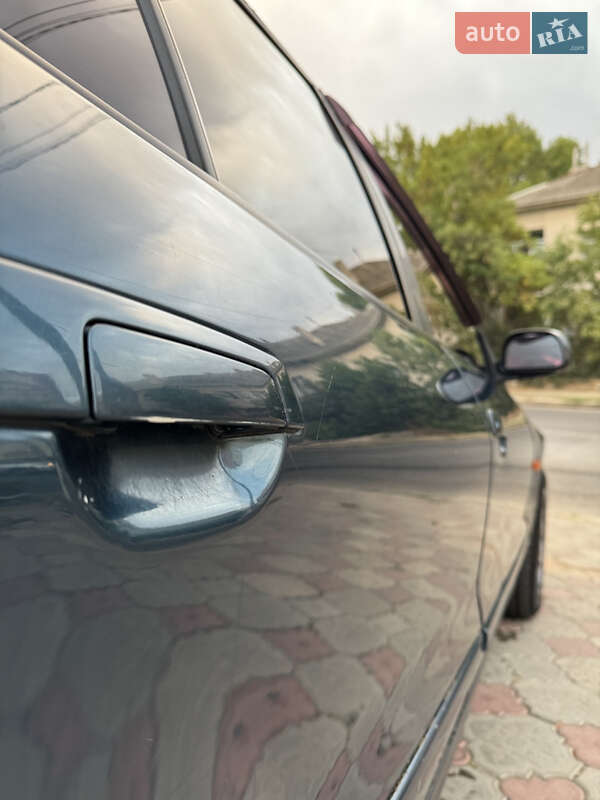 Седан Mitsubishi Galant 1997 в Николаеве