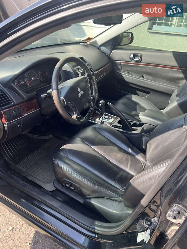 Седан Mitsubishi Galant 2008 в Днепре